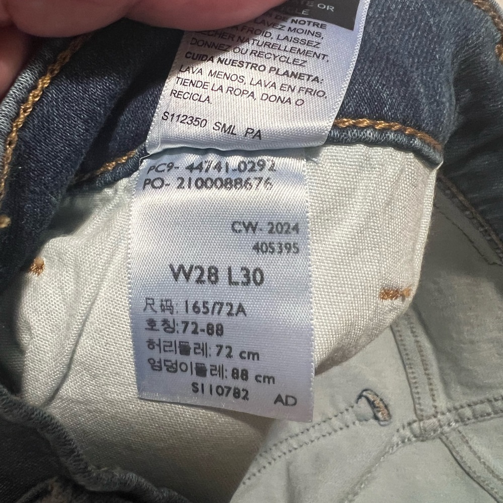 EUC DENIZEN® from Levi's® Men's 216™ Slim Fit Jeans 28/30" Inseam (A) - Picture 10 of 10